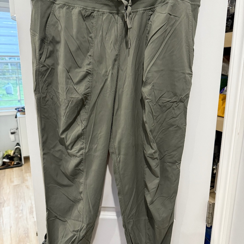 Lululemon Dance Studio Pant